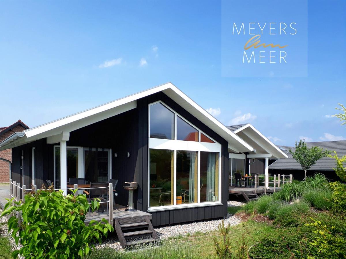 Schwarzes Holzferienhaus Mit Sauna In Zierow -- Sonneneck -- 500M Zum Ostsee-Strand, 4 - 6 Personen المظهر الخارجي الصورة