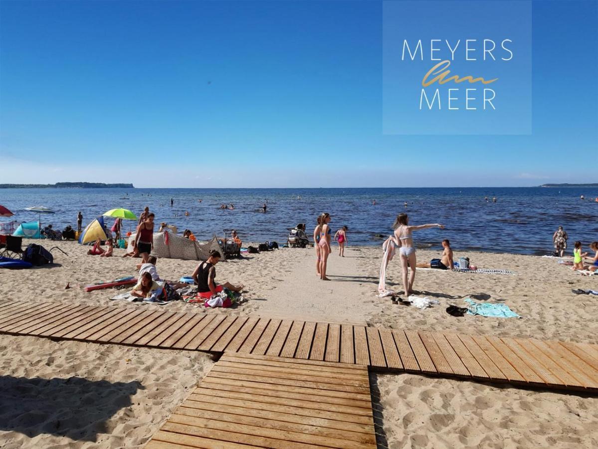 Schwarzes Holzferienhaus Mit Sauna In Zierow -- Sonneneck -- 500M Zum Ostsee-Strand, 4 - 6 Personen المظهر الخارجي الصورة