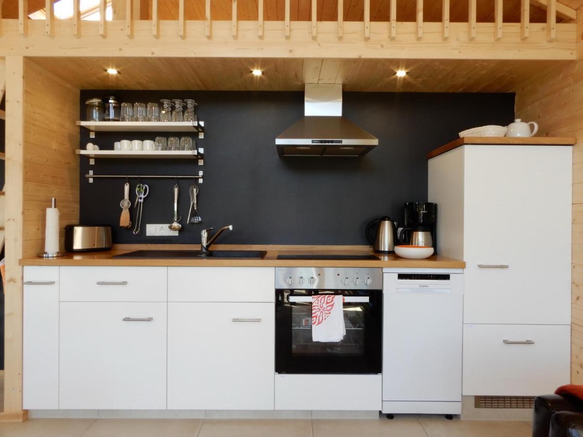 Schwarzes Holzferienhaus Mit Sauna In Zierow -- Sonneneck -- 500M Zum Ostsee-Strand, 4 - 6 Personen المظهر الخارجي الصورة