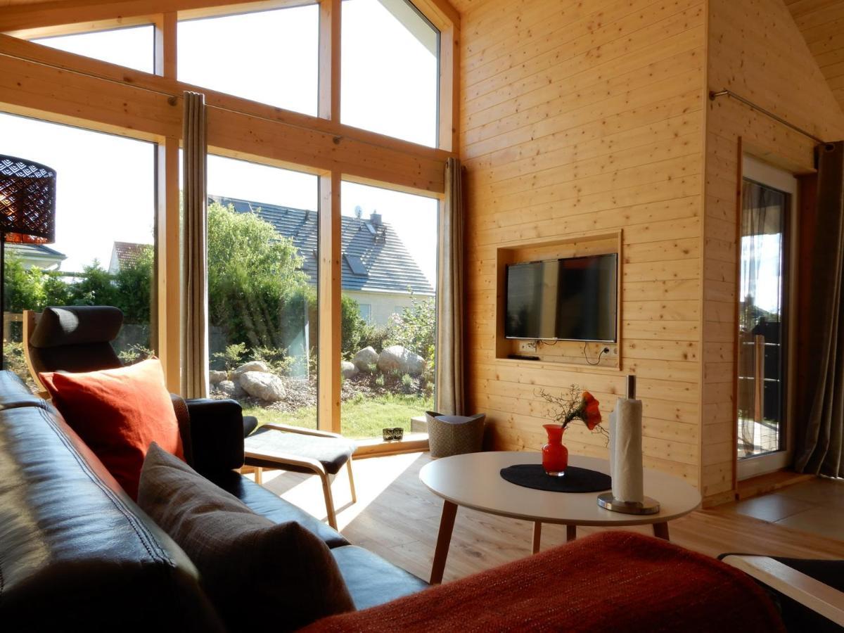 Schwarzes Holzferienhaus Mit Sauna In Zierow -- Sonneneck -- 500M Zum Ostsee-Strand, 4 - 6 Personen المظهر الخارجي الصورة