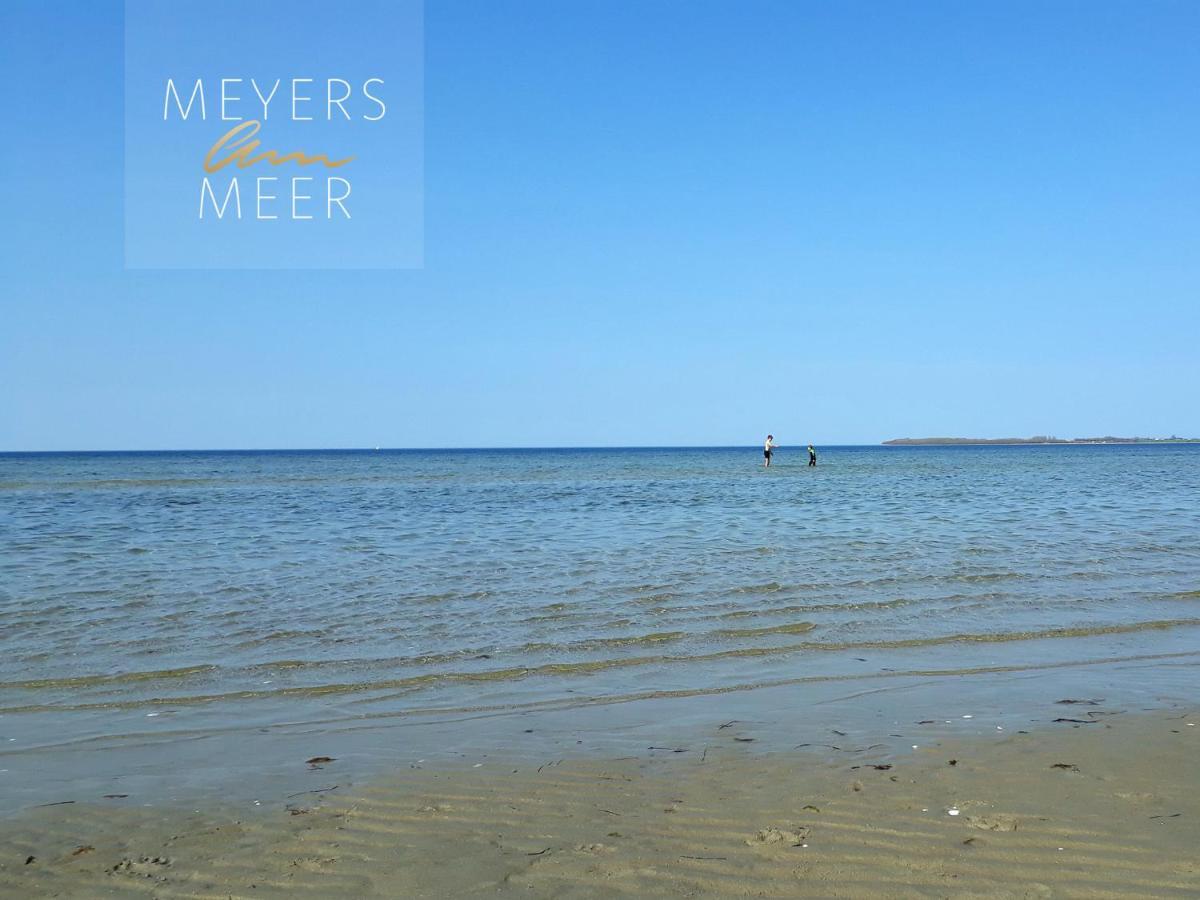 Schwarzes Holzferienhaus Mit Sauna In Zierow -- Sonneneck -- 500M Zum Ostsee-Strand, 4 - 6 Personen المظهر الخارجي الصورة