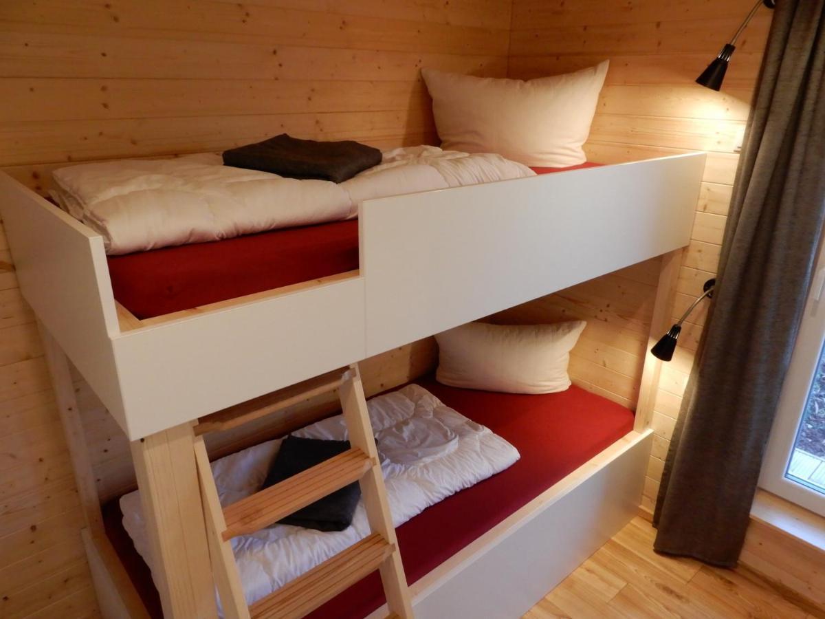 Schwarzes Holzferienhaus Mit Sauna In Zierow -- Sonneneck -- 500M Zum Ostsee-Strand, 4 - 6 Personen المظهر الخارجي الصورة