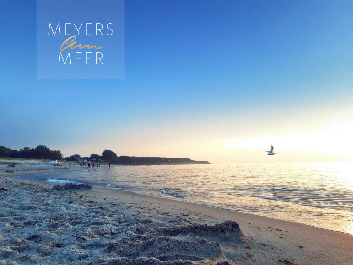 Schwarzes Holzferienhaus Mit Sauna In Zierow -- Sonneneck -- 500M Zum Ostsee-Strand, 4 - 6 Personen المظهر الخارجي الصورة